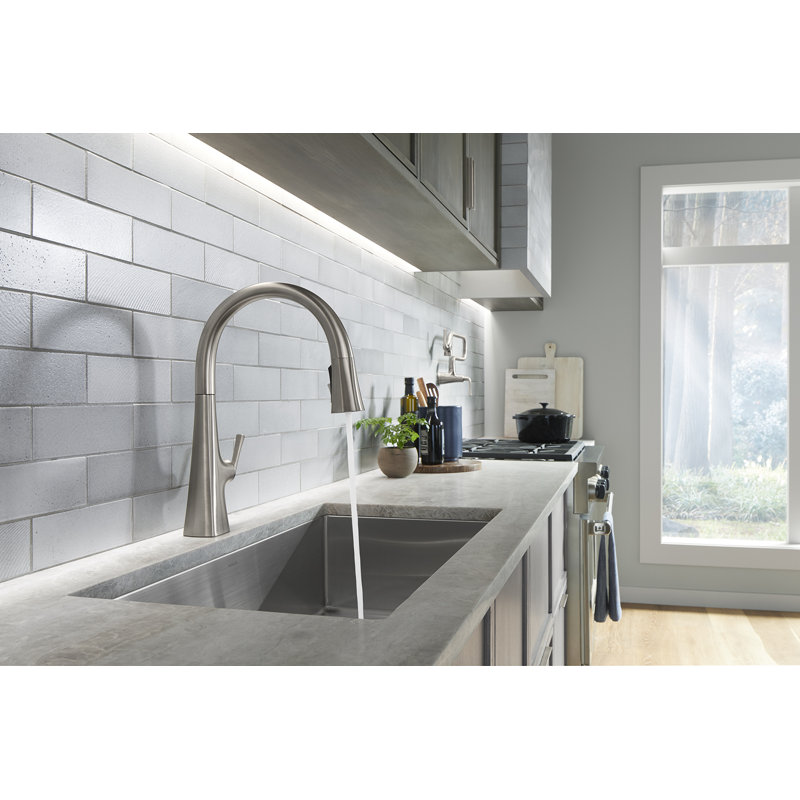 Graze Pull-Down Single Handle Kitchen Faucet With Three-Function Sprayhead With Accessories, Vibrant Stainless