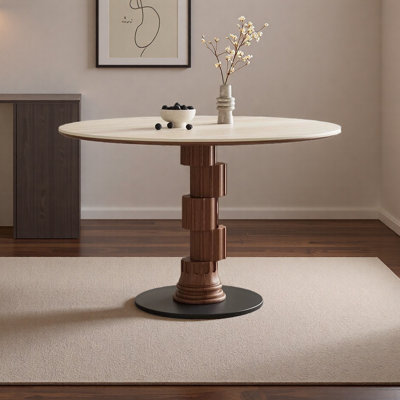 Table ronde unique et élégante