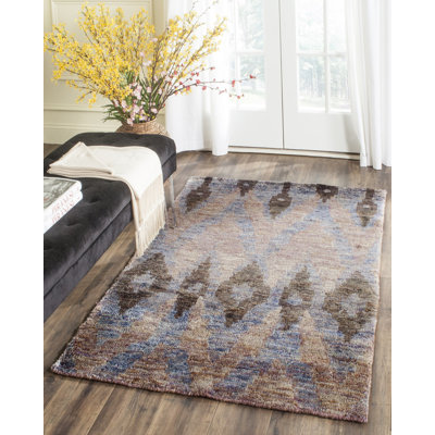 Central Jefferson Ikat Wool Hand Woven Area Rug