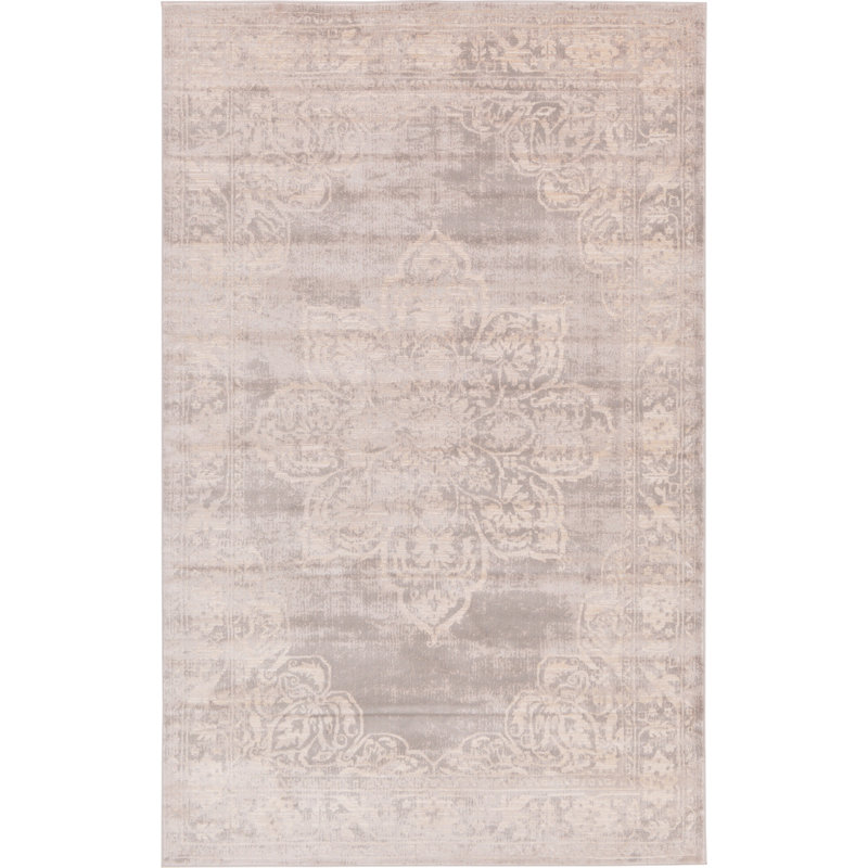 Padang Sidempuan Floral Indoor Rug, Rectangle 2'2" x 3'1"