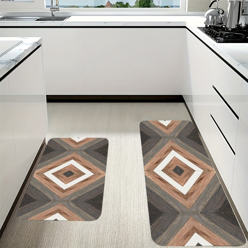 Geometric Wood Diamond 2-Piece Entryway Kitchen Mats, Brown Geometric 1