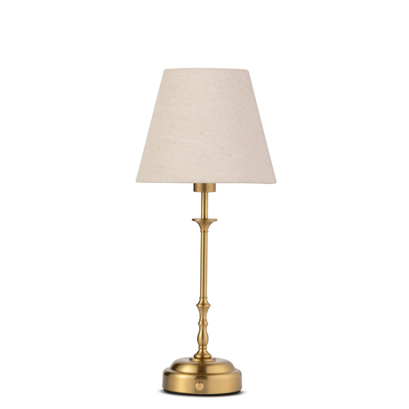 Arragon Metal Lamp