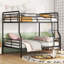 Lit double superposé au-dessus de grand lit double-72684087