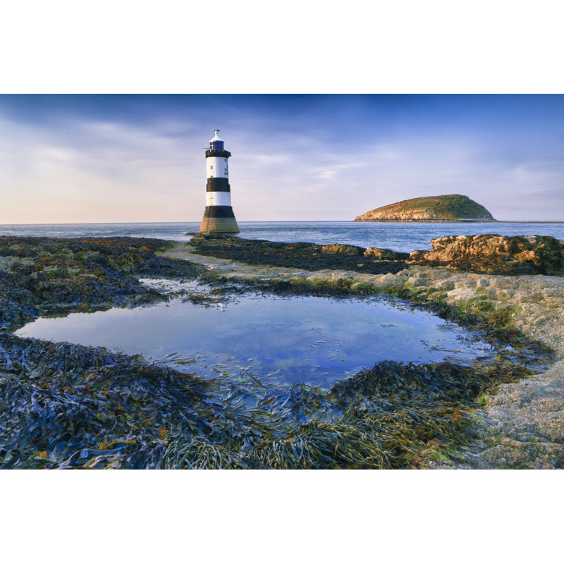 Phare Black Point par Sirimo, H 24 po x l 36 po