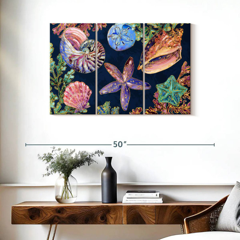 Spectrum Shells Horizontal, 24" H x 38" W