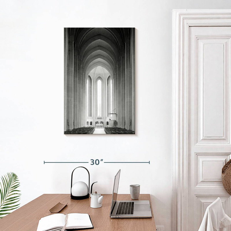 Lilie III, 30" H x 20" W