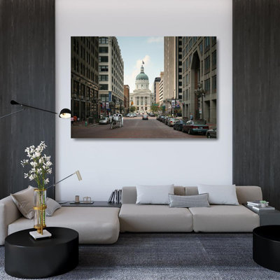 Indiana State Capitol Market St.