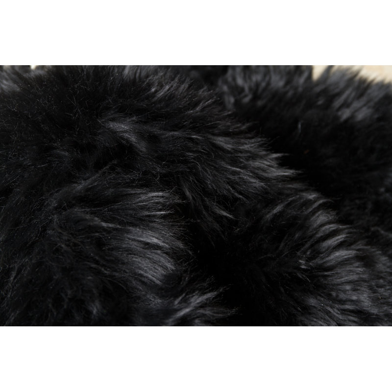 Tapis noir naturel rectangulaire en peau de mouton, 3 pi x 5 pi