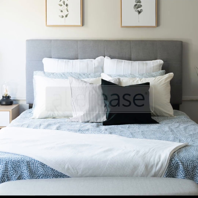 King Size White Hypoallergenic Polyester Pillow