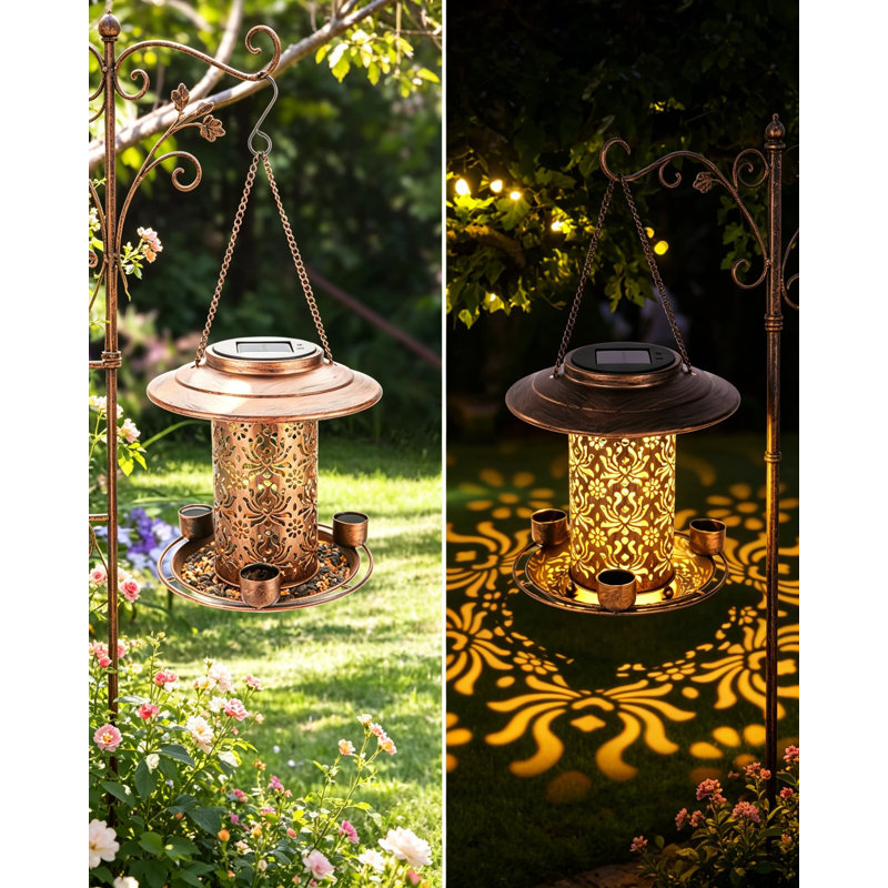 Mangeoire solaire à oiseaux pour l'extérieur, mangeoire suspendue en métal avec 3 tasses d'eau, lanterne de jardin solaire résistante à la rouille pour la décoration extérieure, capacité de 2,5 lb