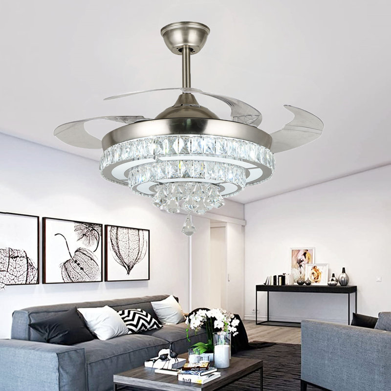 Ventilateur de plafond 42 po à 4 pales DEL avec télécommande et ensemble d'éclairage inclus Alexandrie