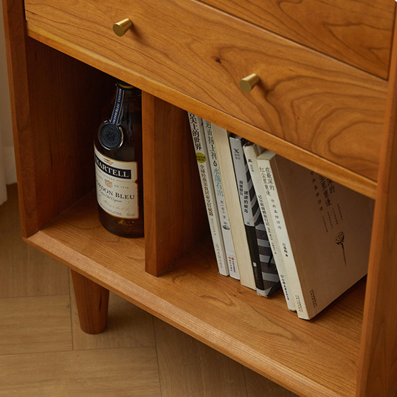 Petite bibliothèque de style japonais