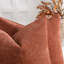 Housse de coussin en chenille flammée douce et texturée-111634244-111634248