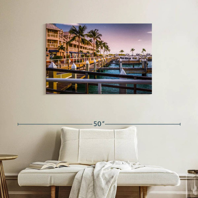 Gillard Key West Marina, H 26 po x l 39 po