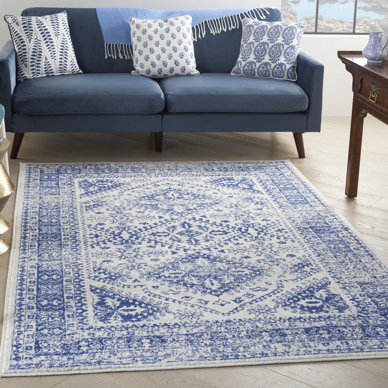 Oriental Indoor Rug, Rectangle 5' x 7'
