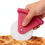 1Pcs Coupe-pizza Outils de tranchage Outils de coupe de pain Outils de cuisson (couleur aléatoire)