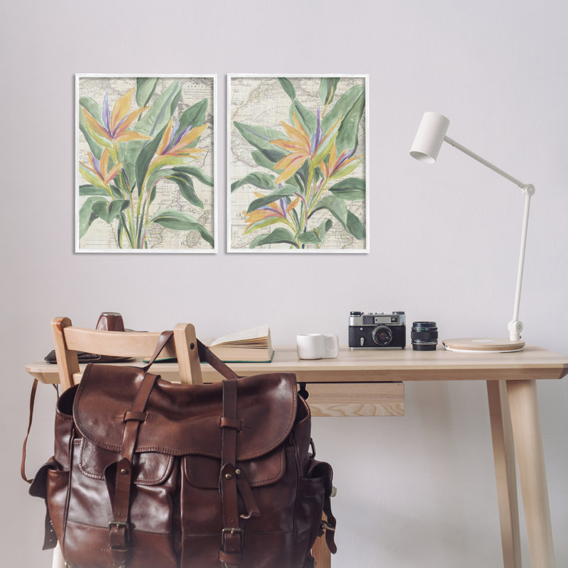 Fleurs sur carte rétro, ensemble de 2 giclées encadrées, design par June Erica Vess, H 20 po x l 16 po