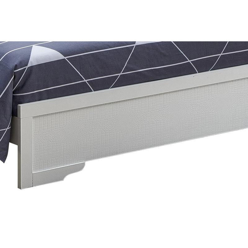 Elegant Transitional Queen Bed