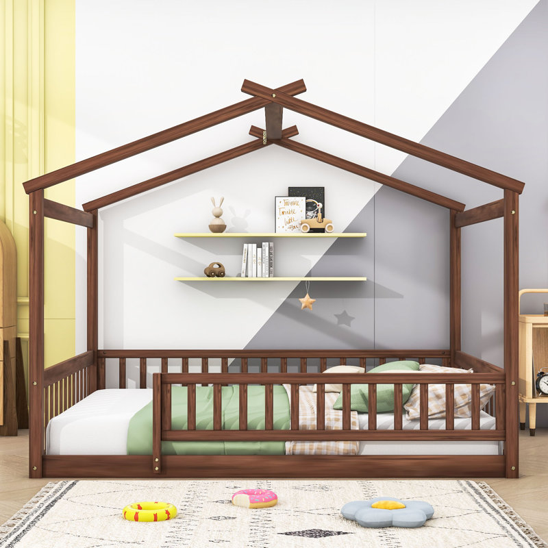 Lit maison en bois Aquille avec clôture et toit, Double, Noyer