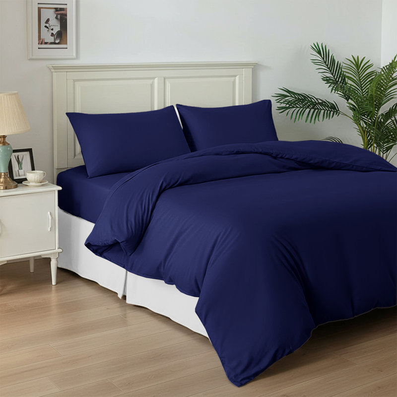 Super Soft Reversible 4 piece Plain Duvet Cover Set with Pillowcases, Double Duvet Cover + 3 Additional Pieces, Navy