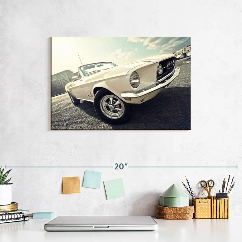 Voiture décapotable Ford Mustang de 1968, H 8 po x l 12 po