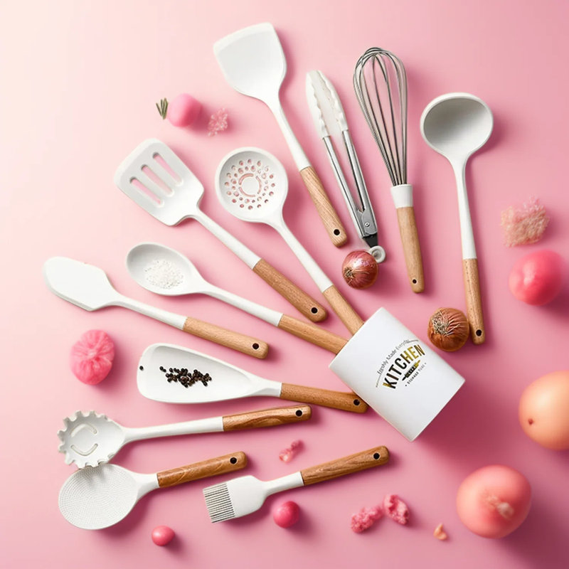 Ensemble d'ustensiles de cuisine en silicone 13 pièces avec poignée en bois, résistant à la chaleur jusqu'à 446 ° F, outils anti-rayures sans BPA pour batterie de cuisine antiadhésive