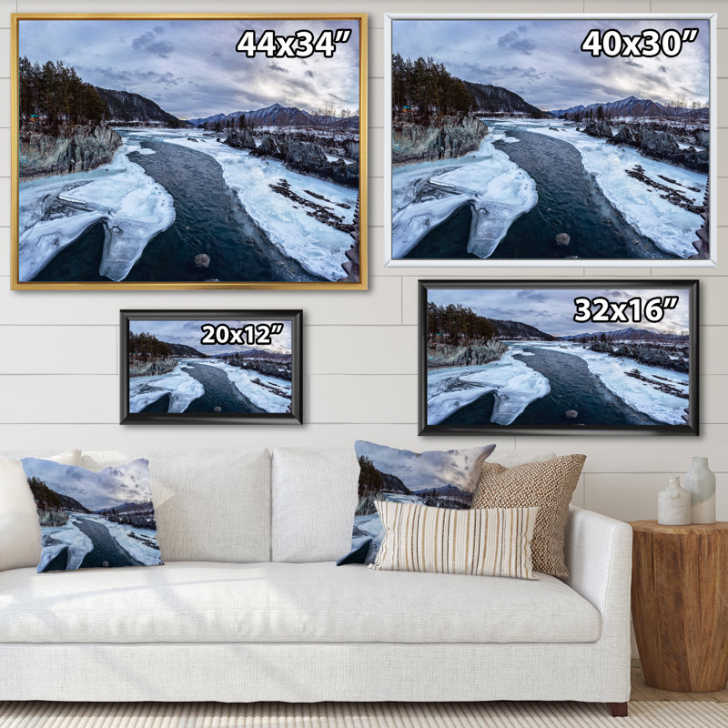 «Cold Mountain River At Winter Sunny Day», reproduction d'art sur toile traditionnelle, H 34 po x l 44 po