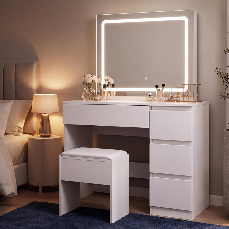 Freese Dressing Table with Mirror
