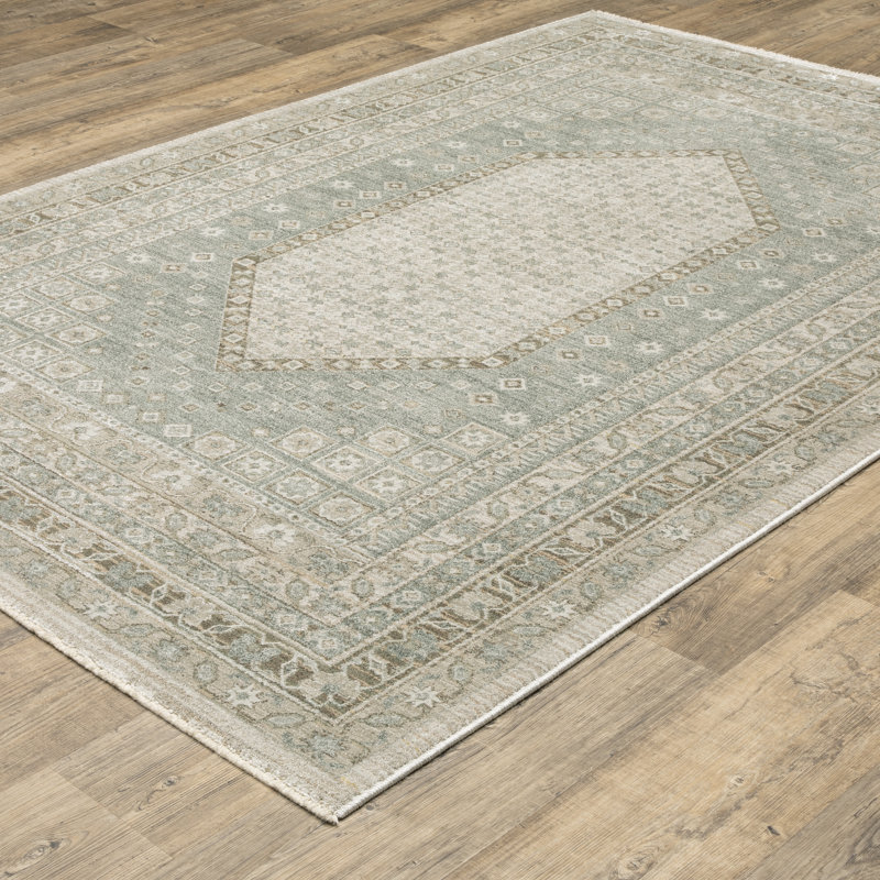 Kulas Center Medallion Beige/ Green Area Rug, Rectangle 7'10" x 11'2"
