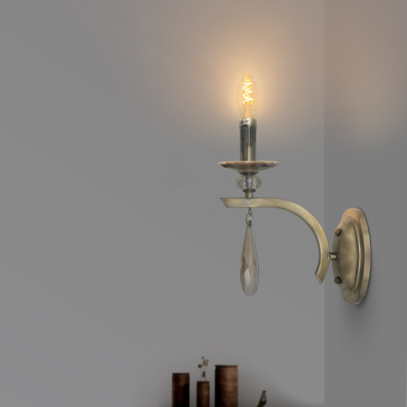 Ioannis Armed Sconce, Yes