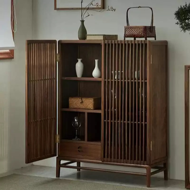 Large-Capacity Retro Sideboard