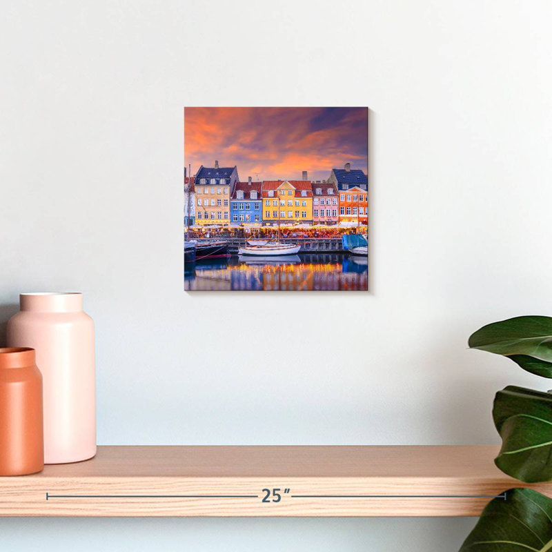 Nicci Copenhagen, soirée charmante à Nyhavn, H 10 po x l 10 po