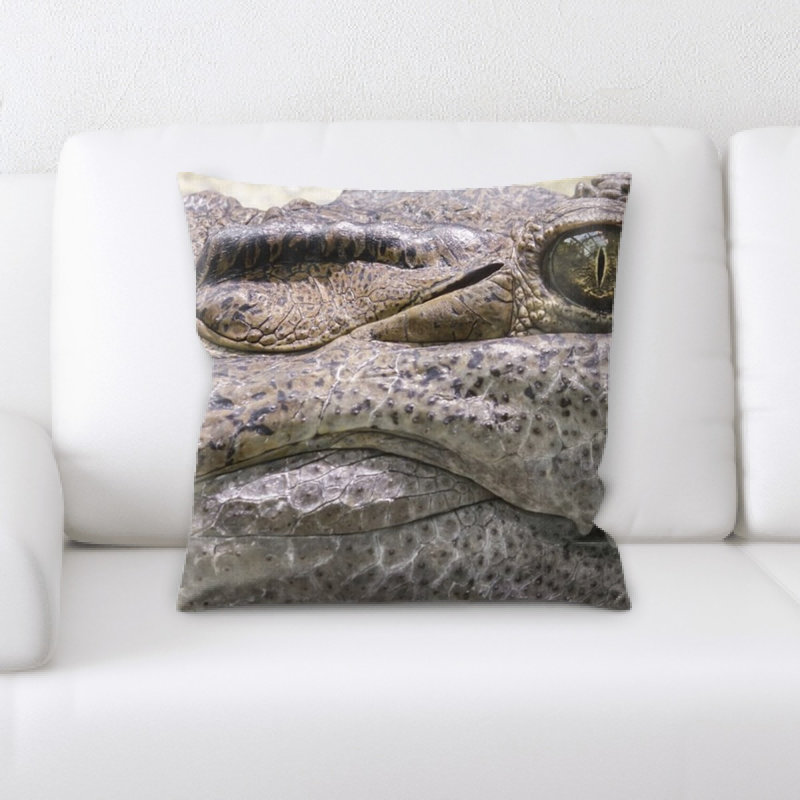 Coussin crocodile