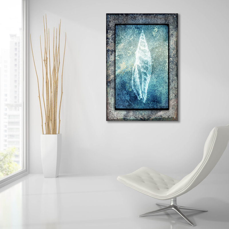 «Hello Beach Shell III» par Lightbox Journal, H 36 po x l 24 po x P 0,2 po