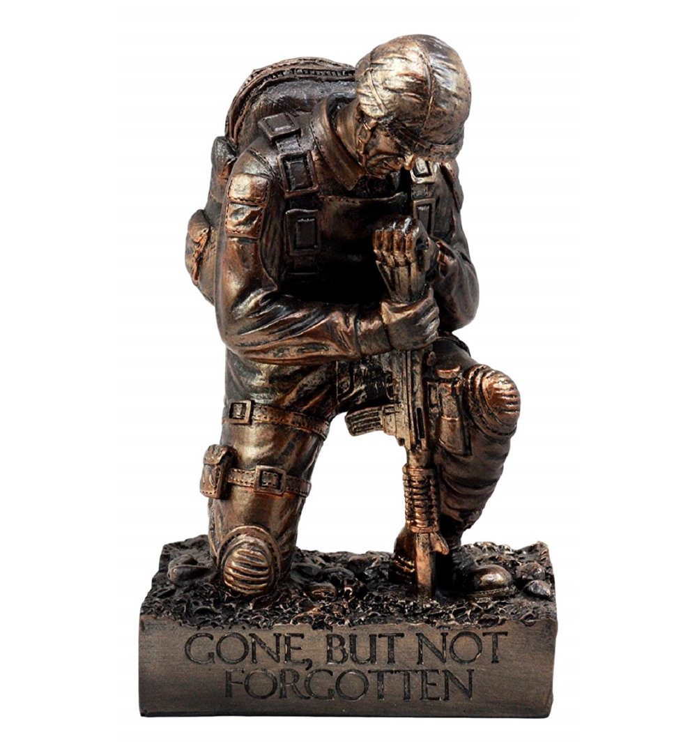 Hooke People Figurines & Sculptures World Menagerie