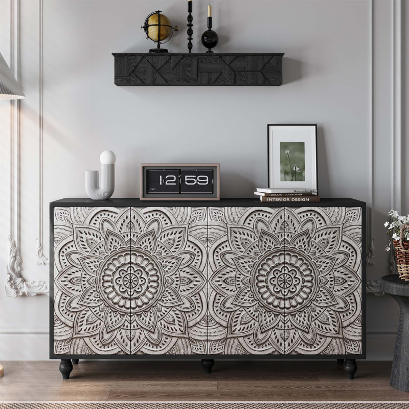 Buffet Boho Mandala 3D en relief, bahut de ferme 4 portes avec tablettes réglables et portes à pousser pour les espaces de vie modernes