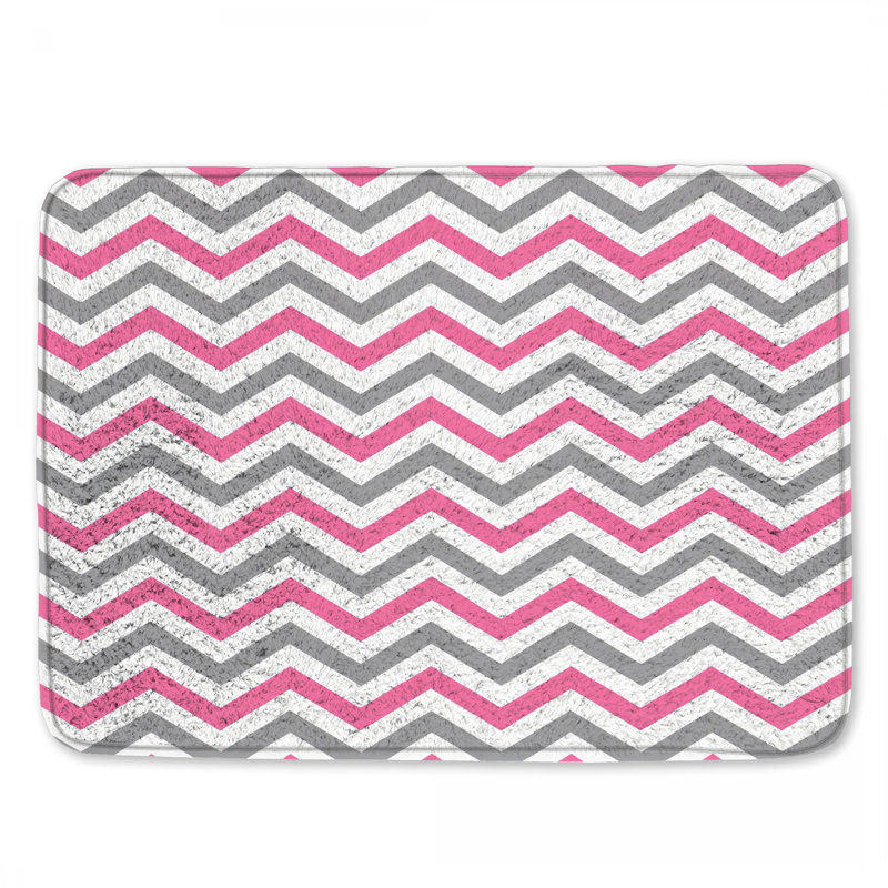 Tapis de bain rose à chevrons, L 34 po x L 21 po