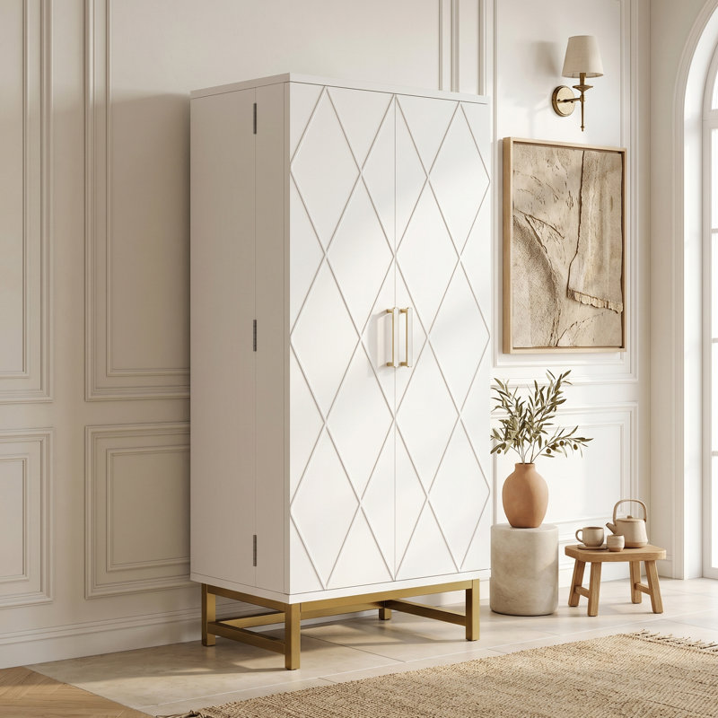 Kitchen Pantry