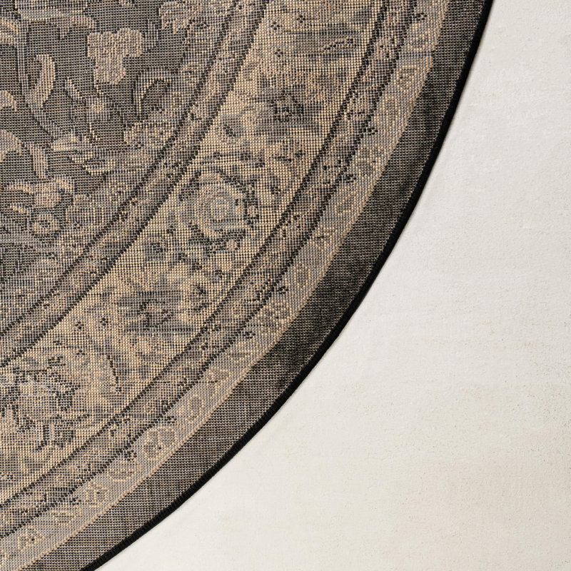 Hanan Floral Indoor Rug, Round 7'10"