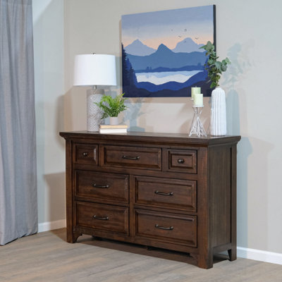 7-Drawer Dresser
