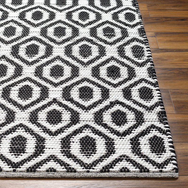 Moroccan Indoor Rug, Rectangle 27" x 45"