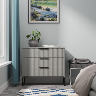 Bernat 77 cm W Chest of 3 Drawers