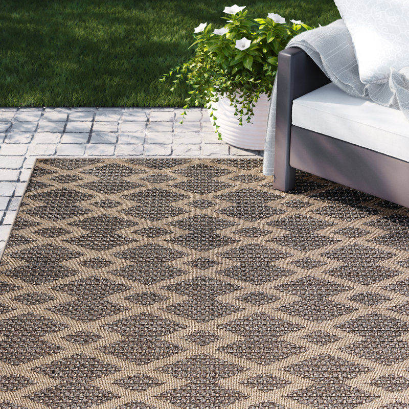 Tapis brun tissé à la machine Sarinah, Rectangle 5 pi 3 po x 7 pi 7 po