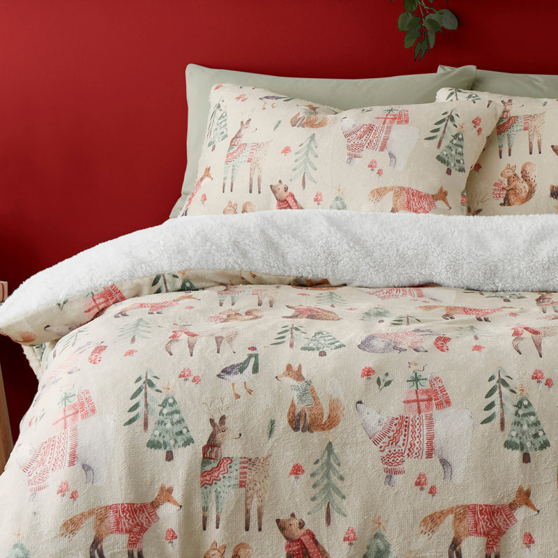 Christmas Woodland Animals Polyester Animal Print Duvet Cover Set with Pillowcases Included