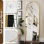 Miroir surdimensionné arqué en métal surdimensionné-570093161-570231696