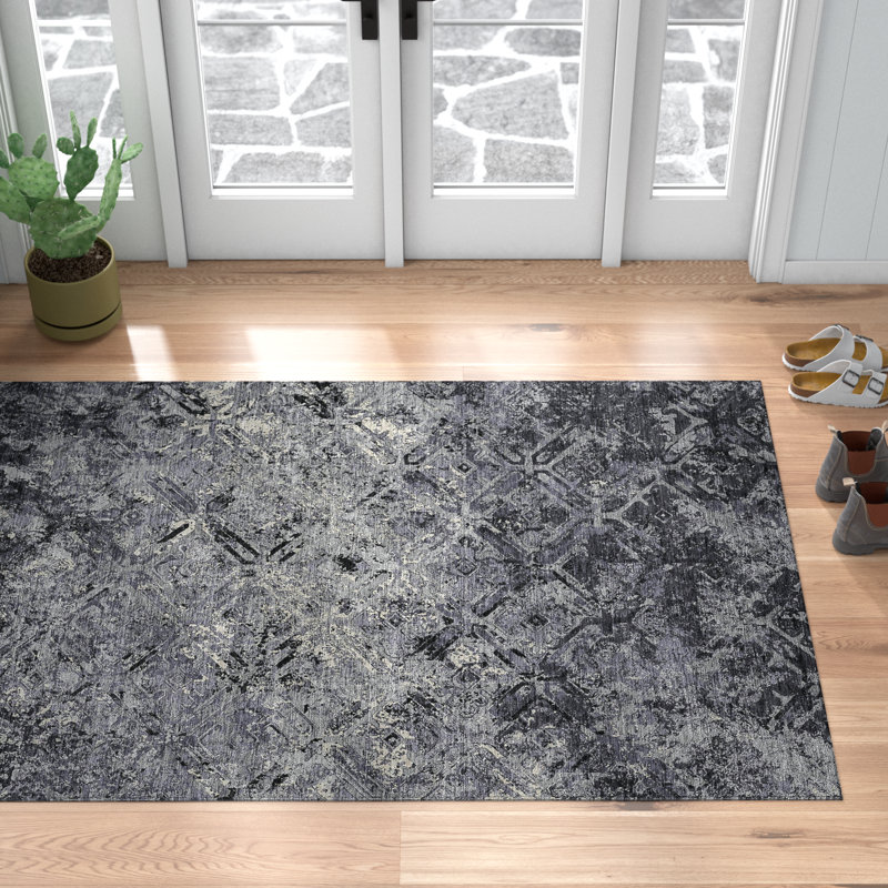  Mahaney Indoor/Outdoor Area Rug with Non-Slip Backing, Rectangle 5' x 7'6"