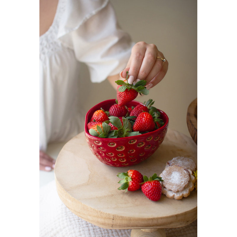  Set of Two Ceramic Strawberry Serving Bowls Decorative Tabletop Decor Accent Red and Green Glazed Finish