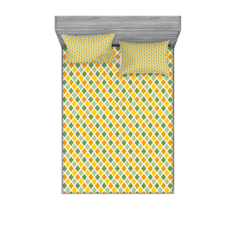 Microfiber Geometric Sheet Set, Queen Sheet Set with Fitted Sheet, Big Squares Checked Geometric