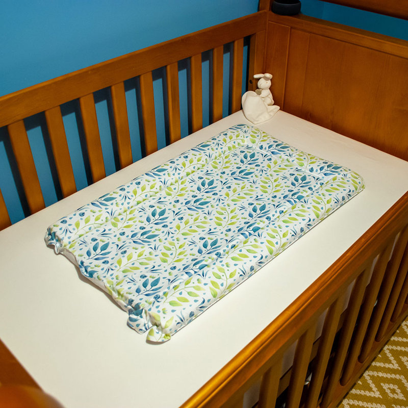 Palm Plastic 76cm L Changing Mat