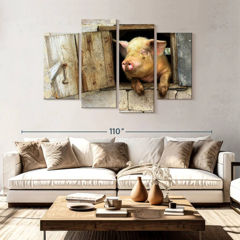 Brampt Smiling Pig